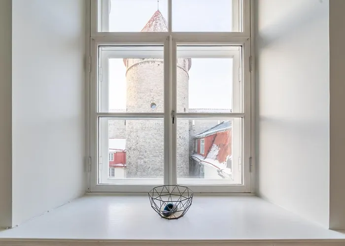 Old Town - Vana Viru Tallinn