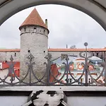Old Town - Vana Viru * Tallin